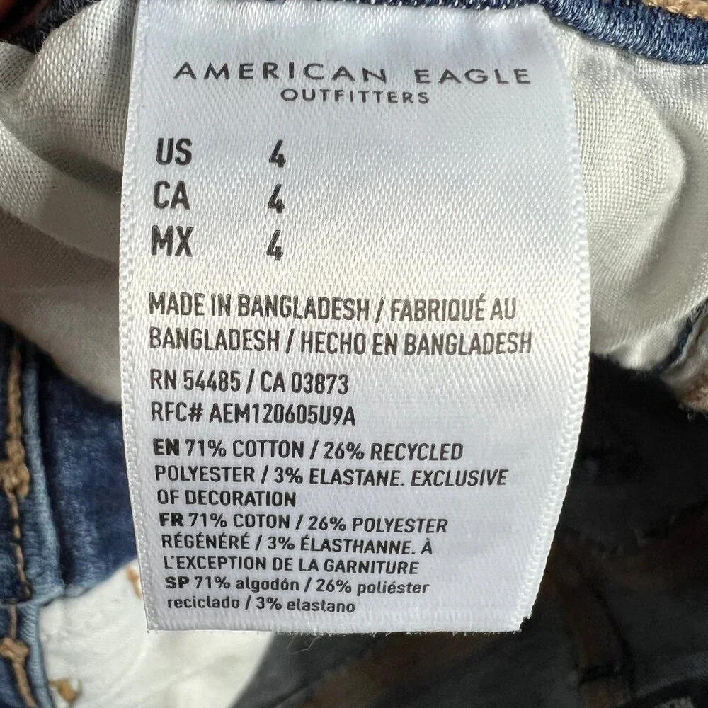 American Eagle Shorts Women's 28* Hi Rise Shortie Blue Cuffed Denim Jorts Tag 4